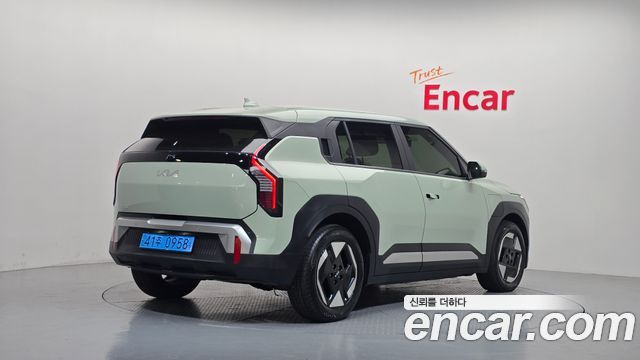 Kia EV3 Standard 2WD Air 2025 — фото 2