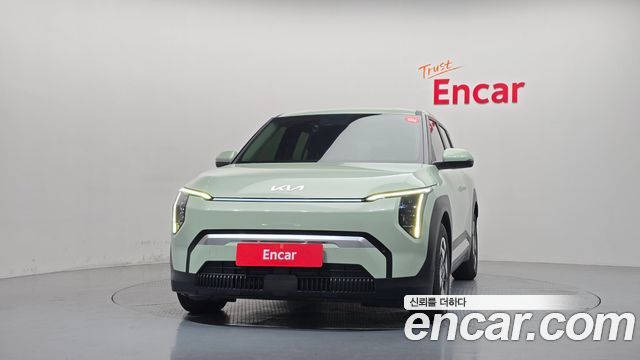 Kia EV3 Standard 2WD Air 2025 — фото 3