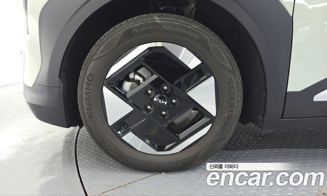 Kia EV3 Standard 2WD Air 2025 — фото 5