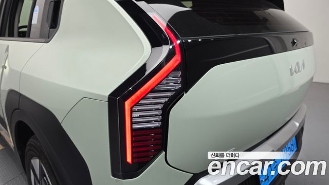 Kia EV3 Standard 2WD Air 2025 — фото 23