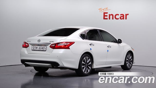 Nissan Altima 2.5 L33 2017 — фото 2