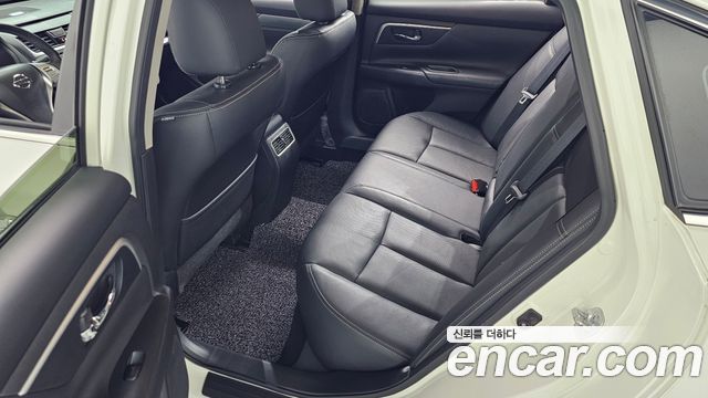 Nissan Altima 2.5 L33 2017 — фото 11