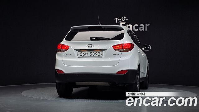 Hyundai Tucson ix Diesel(e-VGT) 2WD Smart special 2014 — фото 4