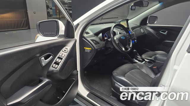Hyundai Tucson ix Diesel(e-VGT) 2WD Smart special 2014 — фото 10