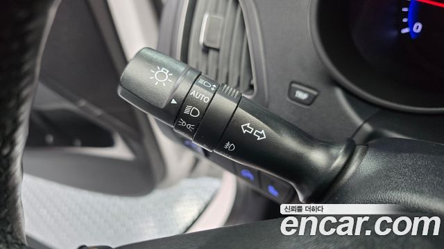 Hyundai Tucson ix Diesel(e-VGT) 2WD Smart special 2014 — фото 17