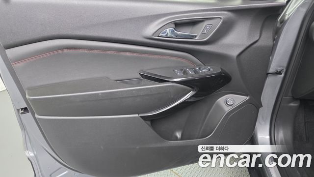 Chevrolet Trax Crossover 1.2 RS 2024 — фото 24