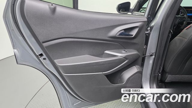 Chevrolet Trax Crossover 1.2 RS 2024 — фото 25