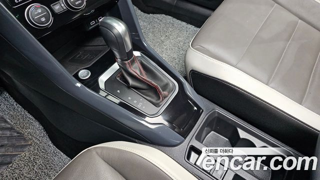 Volkswagen T-Roc 2.0 TDI Prestige 2021 — фото 9