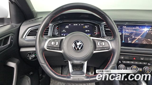 Volkswagen T-Roc 2.0 TDI Prestige 2021 — фото 15