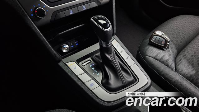 Hyundai Avante (AD) 1.6 GDI Value Plus 2018 — фото 9