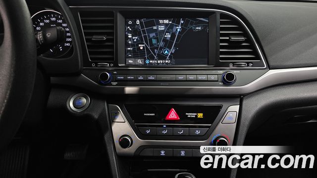 Hyundai Avante (AD) 1.6 GDI Value Plus 2018 — фото 13