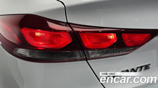 Hyundai Avante (AD) 1.6 GDI Value Plus 2018 — фото 23