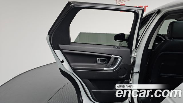 Land Rover Discovery Sport 2.0 TD4 SE (150PS) 2019 — фото 25
