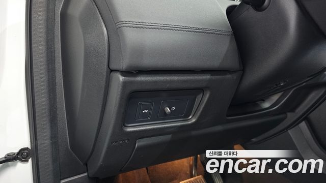 Land Rover Discovery Sport 2.0 TD4 SE (150PS) 2019 — фото 29