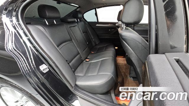 BMW 5 Series (F10) 528i xDrive Luxury 2015 — фото 11
