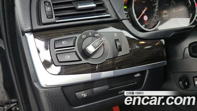 BMW 5 Series (F10) 528i xDrive Luxury 2015 — фото 17