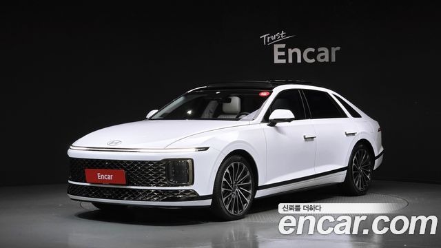 Hyundai Grandeur Hybrid (GN7) Calligraphy