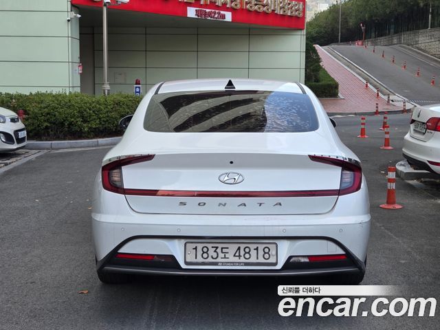 Hyundai Sonata (DN8) 2.0 Premium Millennial 2020 — фото 4