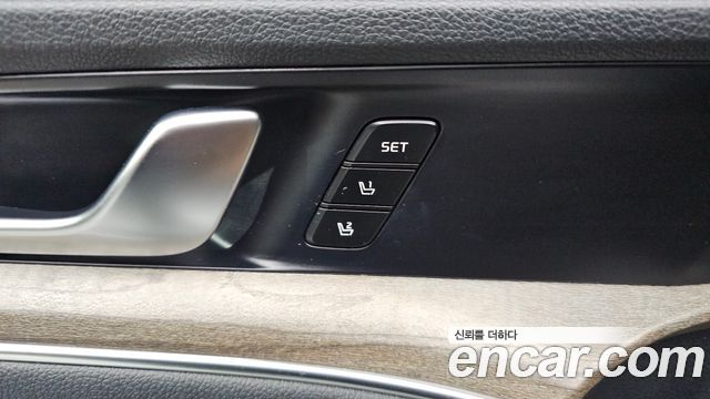Kia K5 (III) 1.6 Turbo Signature 2020 — фото 31
