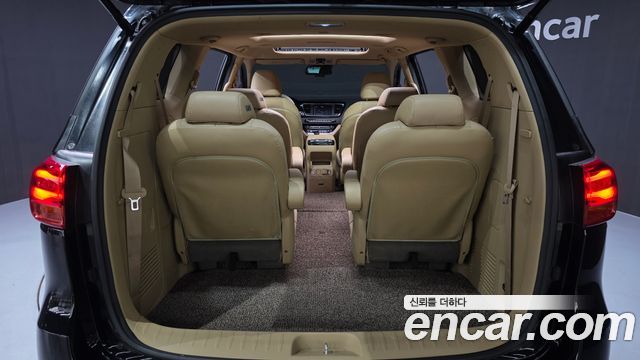 Kia Carnival 9-Seater Noblesse Special 2020 — фото 33