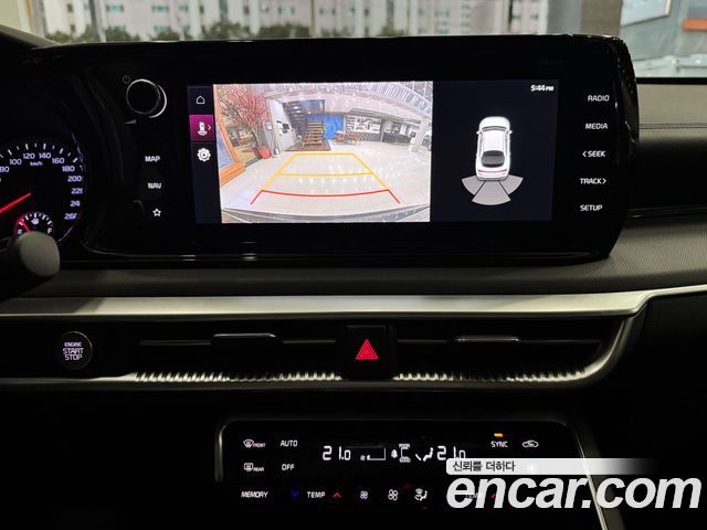 Kia K5 (III) 2.0 LPI Prestige 2020 — фото 9
