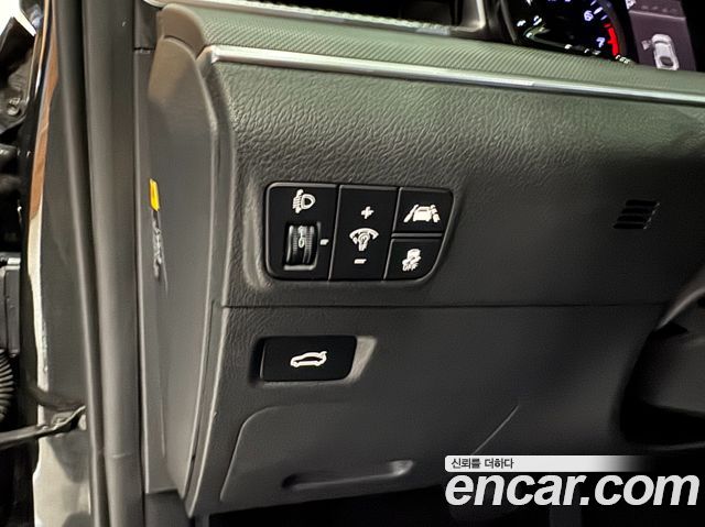 Kia K5 (III) 2.0 LPI Prestige 2020 — фото 17
