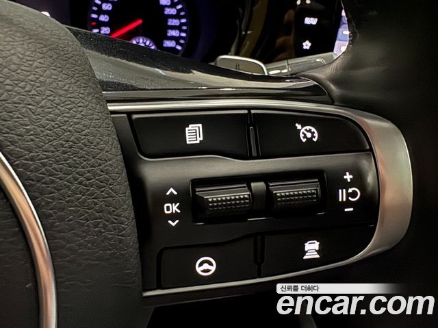 Kia K5 (III) 2.0 LPI Prestige 2020 — фото 18