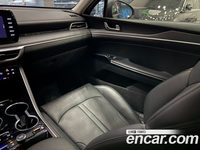 Kia K5 (III) 2.0 LPI Prestige 2020 — фото 20