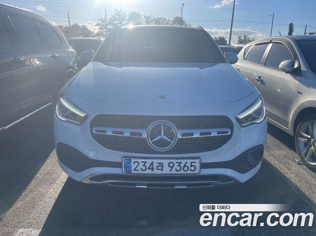 Mercedes-Benz GLA-Class (H247) GLA220 2021 — фото 3