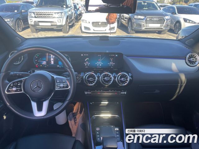 Mercedes-Benz GLA-Class (H247) GLA220 2021 — фото 5