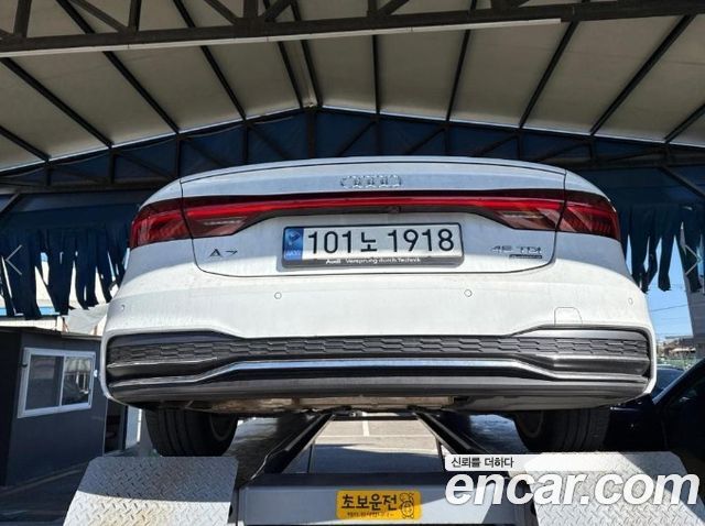 Audi A7 (4K) 45 TDI Quattro Premium 2023 — фото 2