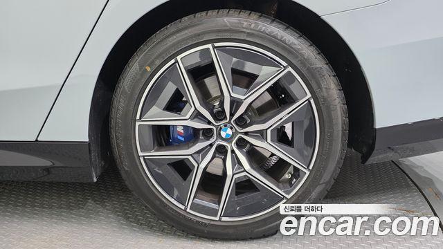 BMW 5 Series (G60) 520i M Sport 2024 — фото 21