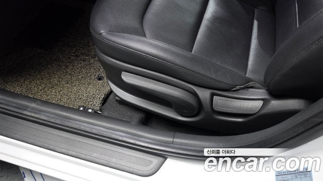 Hyundai Avante (AD) 1.6 GDI Style 2017 — фото 19