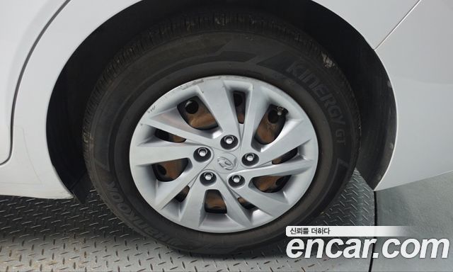 Hyundai Avante (AD) 1.6 GDI Style 2017 — фото 21