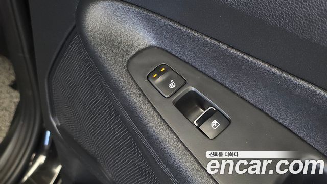 Hyundai Santa Fe HEV 1.6 2WD Prestige Choice 2023 — фото 19