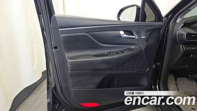 Hyundai Santa Fe HEV 1.6 2WD Prestige Choice 2023 — фото 24