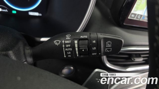 Hyundai Santa Fe HEV 1.6 2WD Prestige Choice 2023 — фото 35