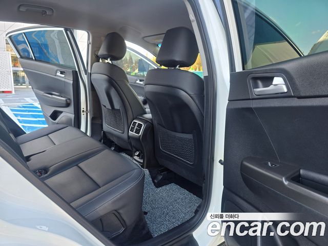 Kia Sportage (IV) Diesel 2WD Prestige 2018 — фото 22