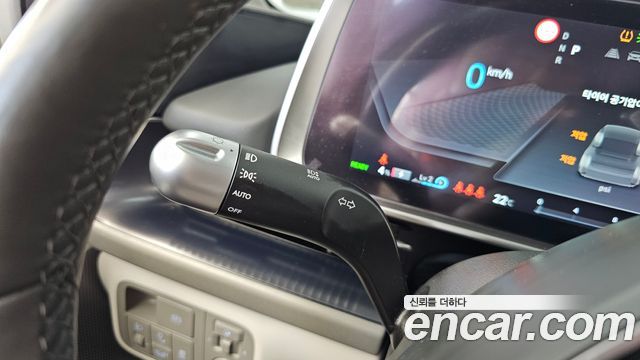 Hyundai Ioniq 6 Long Range Exclusive + 2023 — фото 39