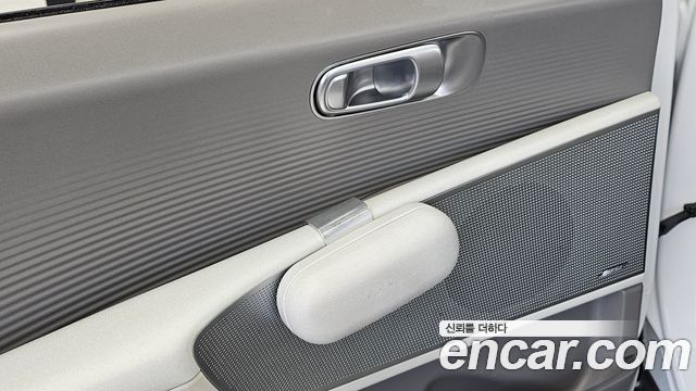 Hyundai Ioniq 6 Long Range Exclusive + 2023 — фото 42