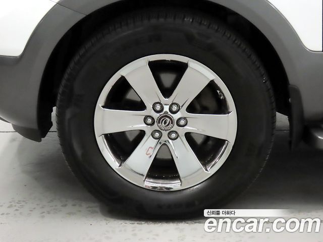 Kia Mohave 4WD JV300 Essence 2011 — фото 5
