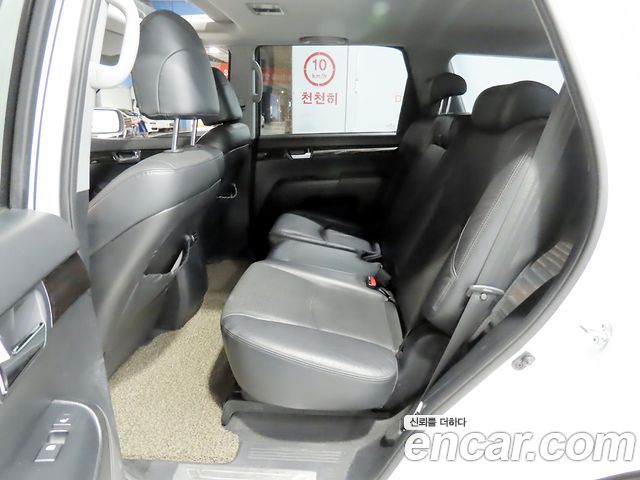 Kia Mohave 4WD JV300 Essence 2011 — фото 15