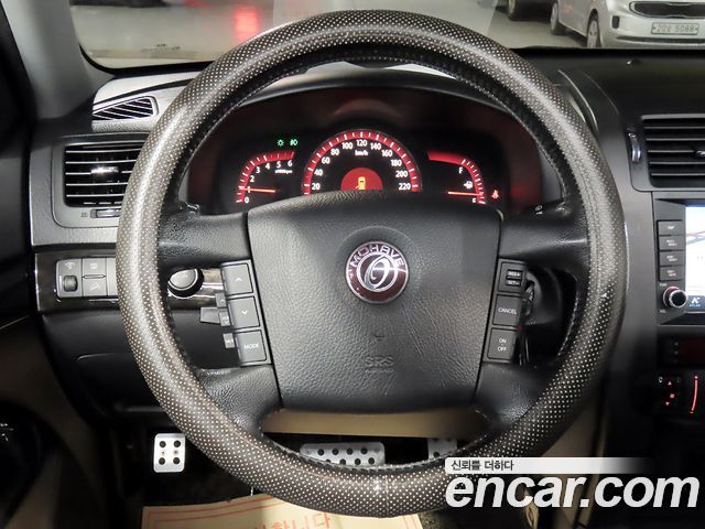 Kia Mohave 4WD JV300 Essence 2011 — фото 18
