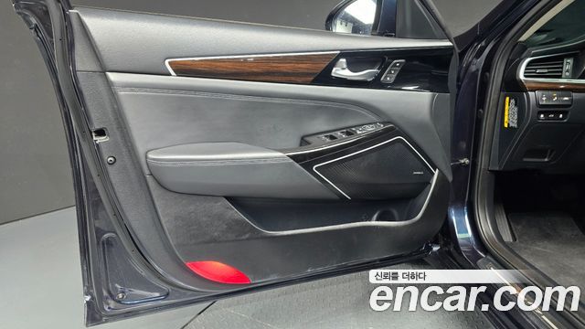 Kia K7 Hybrid Noblesse Special 2018 — фото 24