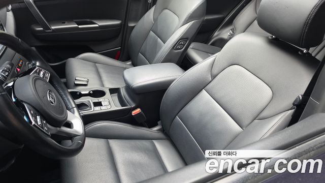 Kia Sportage The Bold Gasoline Prestige 2020 — фото 28