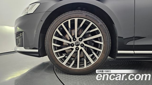 Audi A8 (D5) 50 TDI Quattro LWB 2021 — фото 5