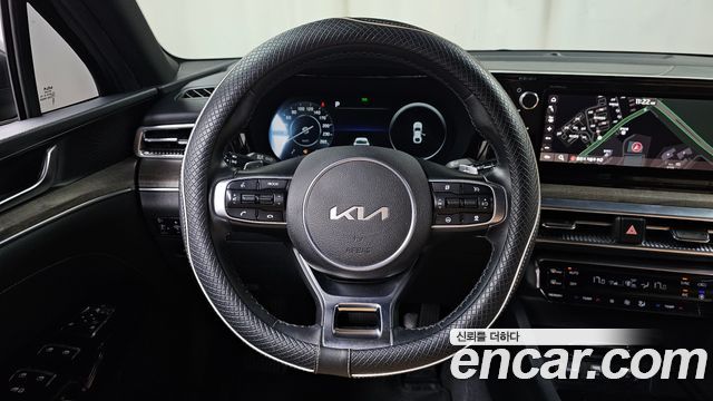 Kia K5 (III) 1.6 Turbo Noblesse 2022 — фото 13