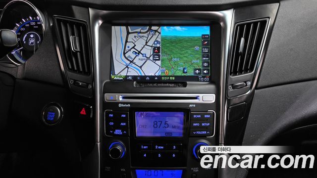 Hyundai Sonata (YF) CVVL Luxury 2012 — фото 13