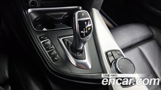 BMW 4 Series (F32) 428i M Sport Coupe 2015 — фото 9