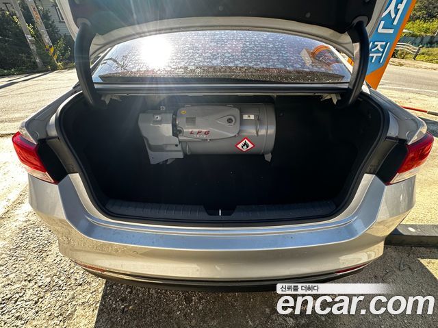 Kia K5 (II) LPI MX Noblesse 2018 — фото 19